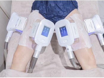 メディカルエステ 新宿南口店の写真/医療提携-12℃脂肪冷却で自分史上最高の美脚に。お腹・お尻・二の腕◎☆脂肪冷却￥5980レモンボトル￥2980