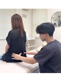 整体院カタリスト(catalyst)の写真/慢性的な腰の痛みや、長時間のデスクワークで重だるい腰にお悩みの方へ。根本から整え楽な身体へ導きます◎