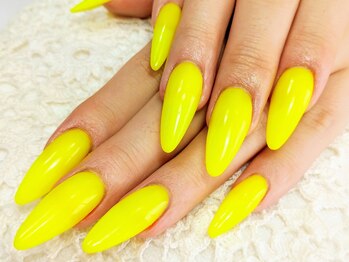 エムネイル(M Nail)/カラースカルプ(黄色)