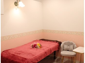 リッシュ(RICHE)/フェイシャルルーム