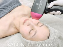 サロン イニ(SALON INI)