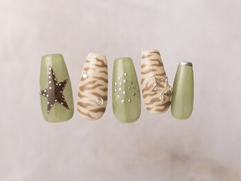 アイネイルズ 横浜EAST店(I-nails)/y2k迷彩柄ネイル