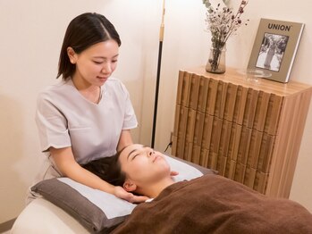 オムリス鍼灸接骨院/整体/マッサージ/肩こり/腰痛