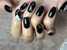 トリー アンド デリー(Toliy&Deliy)/黒を基調にしたシンプルネイル