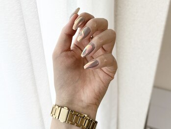 モノ 本通(mono)/オーロラネイル