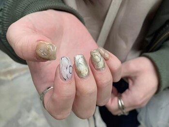 シー 新小岩(Shi.)の写真/お洒落な一癖ニュアンスが得意♪こだわりのネイルも思いのまま！パラジェルもご用意◎[新小岩/ニュアンス]