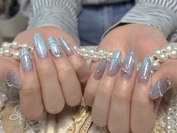 モアネイル 新宿/シンプルネイル/持ち込み/新宿