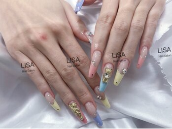 リサー(Lisa)の写真/やりつけ放題◎ロング派の方はもちろんちょこっと形を整えたい方、指の形を綺麗に見せたい方にもオススメ♪