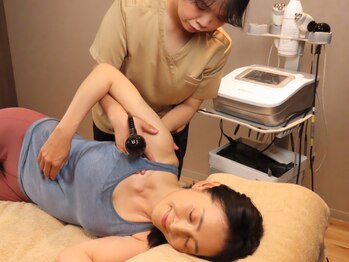 フィジオプラス 恵比寿(Physio+)の写真/【繰り返す辛い痛みに◎】身体の専門家による分析×ラジオ波orアロマ整体［恵比寿/広尾/白金高輪］