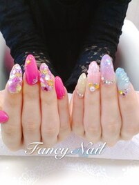 ゴージャスネイル