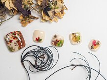 ボボカ(BOVOKA)/木の影からこんにちわクマさん