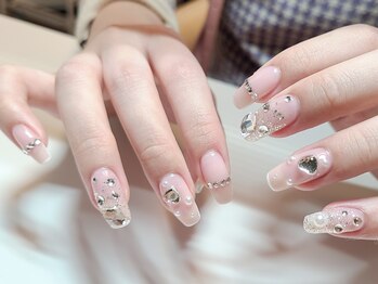 ネイルアンドまつげエクステ専門サロン スリー(THREE)/キラキラビジュー