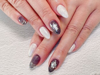 アトリエ グリッター(atelier glitter)/クリアカラーにシェルネイル