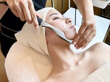 アイビジン 四日市店(I BiJiN)の雰囲気（温めながらお顔にフィットする特殊なバーで理想のお顔つくりを☆）