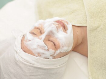 ラヴィールサロン 川原町店/