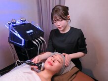 ビューティーマックス エースタジオ(Beauty MAX Astudio)の雰囲気（一人ひとりの状態を見極めながら丁寧に施術を行います。）