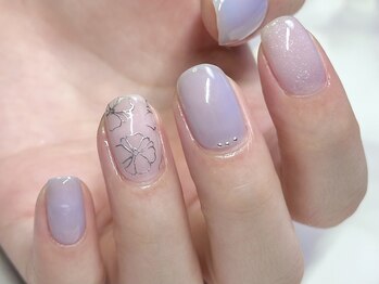 サラ ネイル(Sara Nail)/手描きフラワー×シンプル