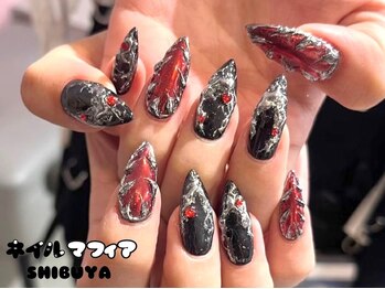 ネイルマフィア 渋谷(NAIL MAFIA)の写真/【痛ネイルの施術も可能】お客様の理想を創り上げる驚きの再現率！※痛ネイルのご予約はLINE@のみ