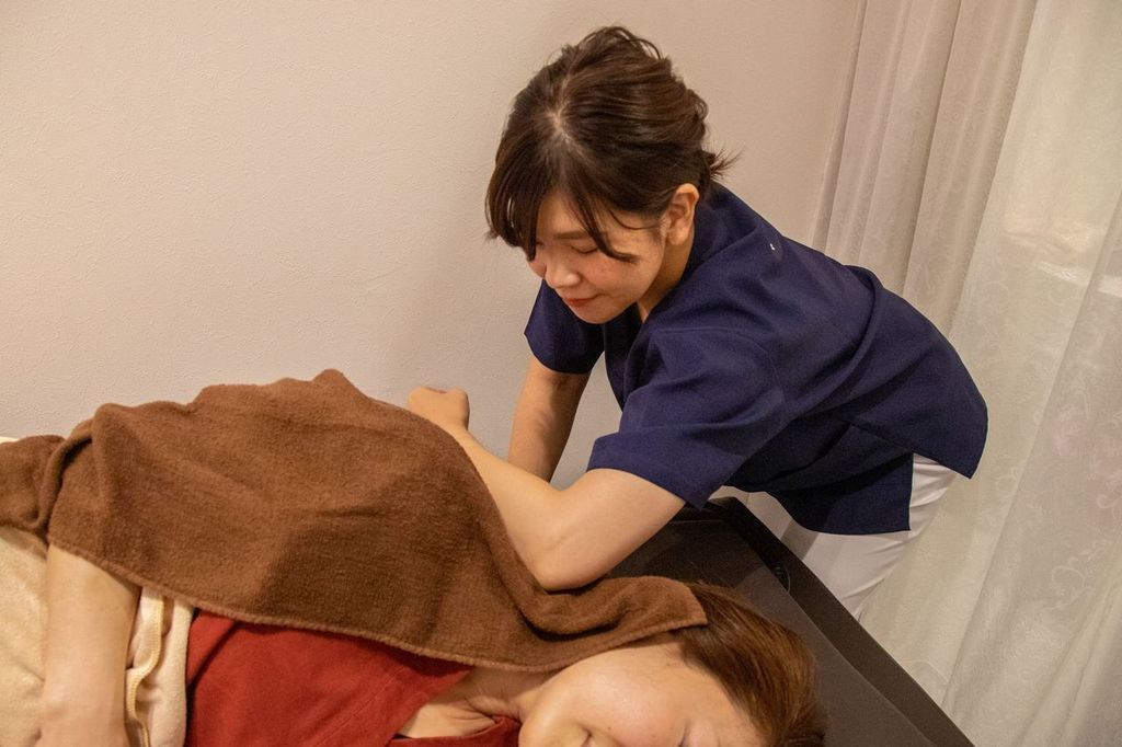 【どなたでも何度でも】肩こり腰痛、身体のメンテナンス整体70分(旧60分)