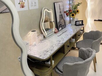 ルミエール 新宿(Lumierre)/毛穴ハーブピーリングよもぎ蒸し