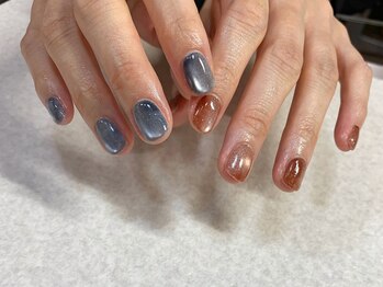 マロンマグネットネイル