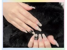 トレンドネイルスタジオ(Trend Nail Studio)/長さ出し+パーツ乗せ放題
