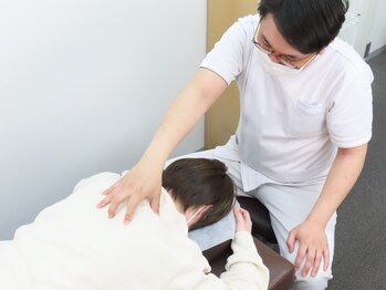 クレーン整骨院 あすと長町店の写真/【慢性的な首/肩こりはお任せ下さい】体の構造のプロがその場しのぎにはせず根本改善!悩み知らずな身体へ◎