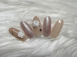 ガーリーネイル