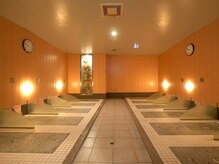 東京岩盤浴の雰囲気（滝汗必須！高温浴室　　ゆっくりデトックス！中低温）