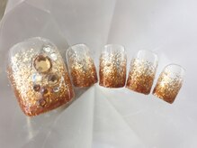 ラリュールネイル(L'Allure nail)/フットゴールドラメグラデ￥8800