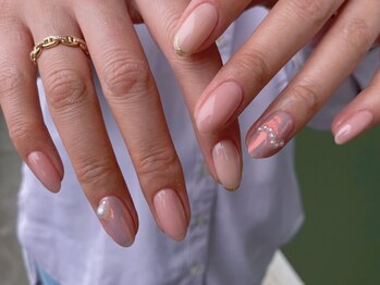 アールネイル(r.nail)/ポイントのパール。