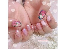 マムネイル 麻布十番(mumnails)の雰囲気（手書きアートを体験ください♪痛ネイル人気です☆）