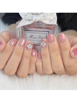 ハニーネイル(Honey nail)/マグワンカラービジュオン♪