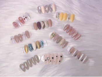 ミキ(MIKI)の写真/オフィスにも馴染む☆200色以上のカラーをご用意！3色まで試し塗りOK！肌馴染みや好みに合う色が見つかる♪