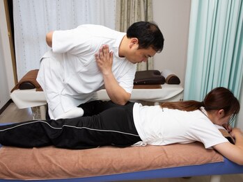 勝田台駅前整骨院/3.下半身の施術