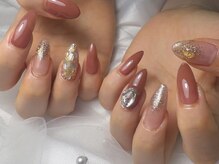 ノンノンネイル(Nonnon.nail)/ビジューネイル