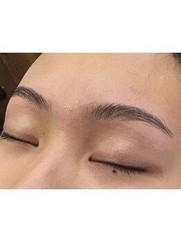 アイブロウメニューがあるサロン