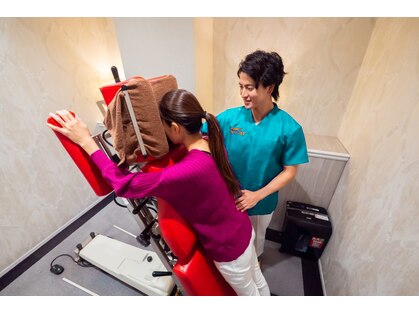 骨盤エキスパート整骨院 吉祥寺レンガ館モール院の写真