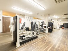 豊富なマシンで様々なトレーニングが可能！