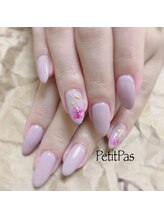 プティパ(Petit Pas)/