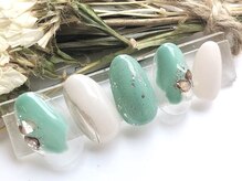 ネイルサロンアンドスクール ラフィーネ 池袋店/ミラーニュアンス◆￥7990