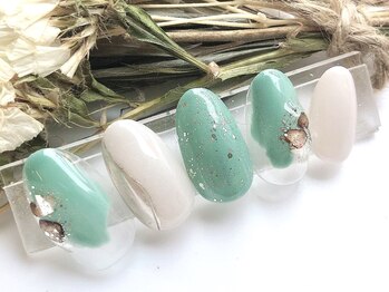 ネイルサロンアンドスクール ラフィーネ 池袋店/ミラーニュアンス◆￥7990