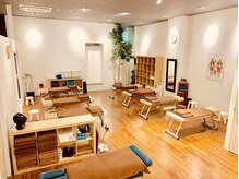 整体アンドリラクゼーションサロン ライン ルララ こうほく店(Line LuRaRa)/店内は広くオープンスペース◎