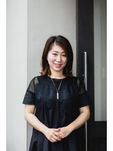 デレディール フィデル(DERE DIR fidele) 赤井 宏奈