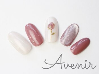 アヴィニール 表参道(Avenir)/フラワーマグネイル