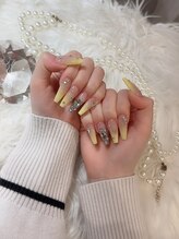 アズ(azu)/グラデーションネイル