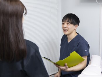 日本橋あんどう整体院の写真/「卒業」を目指す根本ケア◎国家資格者の精密調整×10項目の徹底検査で不調を撃退！最短ルートで導きます。