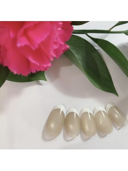 ネイルと整体 さつきの写真/《洗練された大人の贅沢》手元を美しく彩る最先端トレンドと心身のケア◇毎月のご褒美に選びたい上質サロン