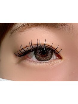 ボリュームのある目元にしたい