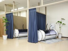 ヨコハマエイミー(Yokohama Aimy)の雰囲気（カーテンで仕切られた個室内にカプセルを設置しております。）
